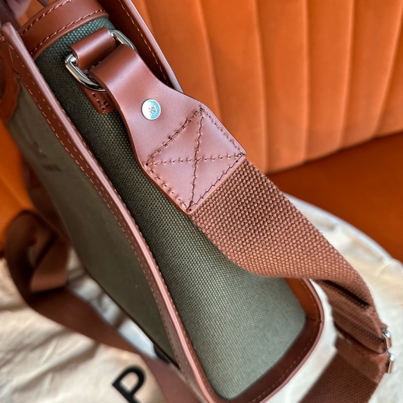 A.P.C. Khaki Camille Tote - Picture 4 of 7